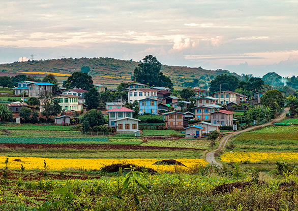 BURMA LEMIND VILLAGE | MYANMAR