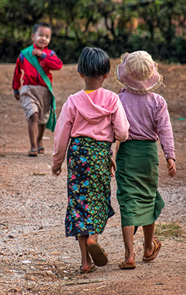BURMA PATTU PAK VILLAGE | MYANMAR
