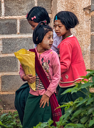 BURMA PATTU PAK VILLAGE | MYANMAR