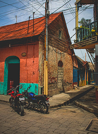 GUATEMALA FLORES | GUATEMALA