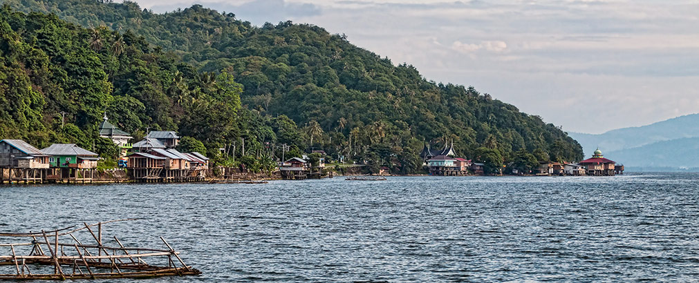 INDONESIA LAKE SINGKARAK | INDONESIA