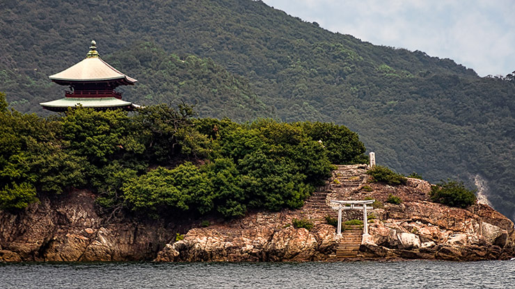 TOMONOURA | JAPAN TOMONOURA | JAPAN