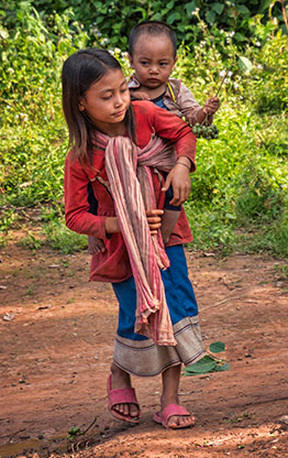 AKHA VILLAGE | LAOS