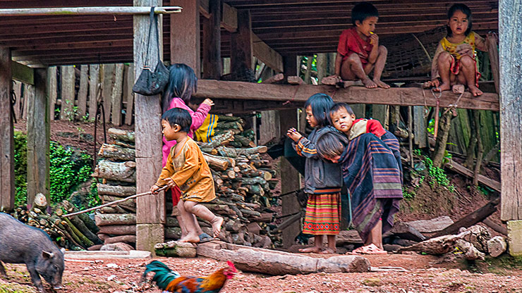 AKHA VILLAGE | LAOS