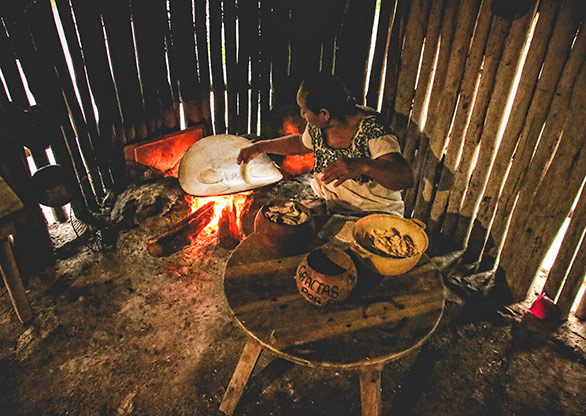 MAYAN VILLAGE | MEXICO