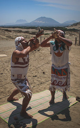 PERU HUACA LUNA | PERU