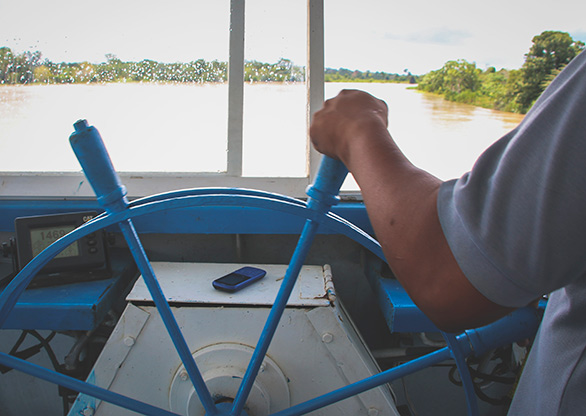 PERU RIO HUALLAGA | PERU