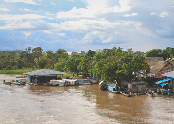 PERU RIO HUALLAGA | PERU