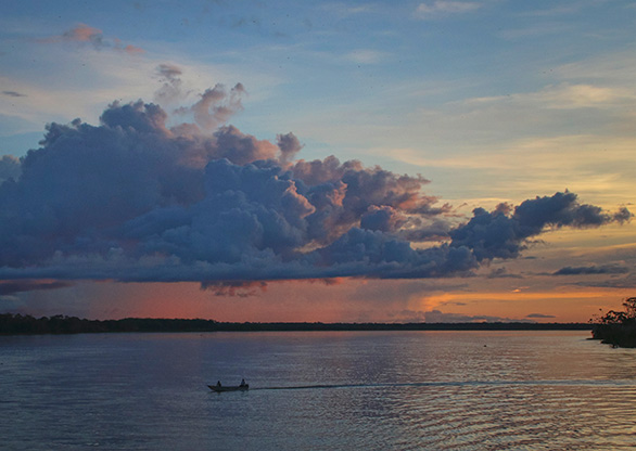 PERU RIO HUALLAGA | PERU